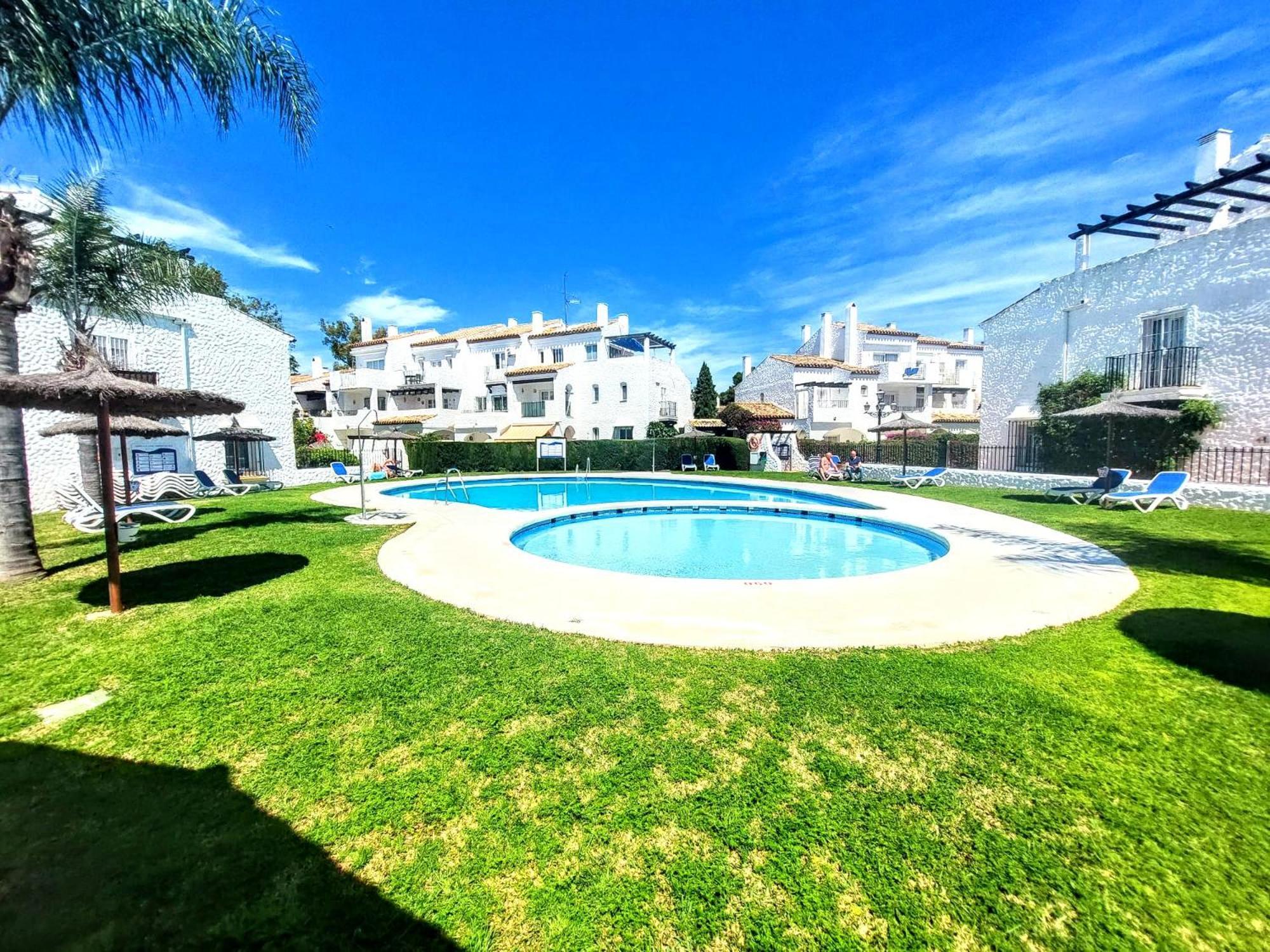 El Paraiso Golf Y Playa Estepona Kültér fotó