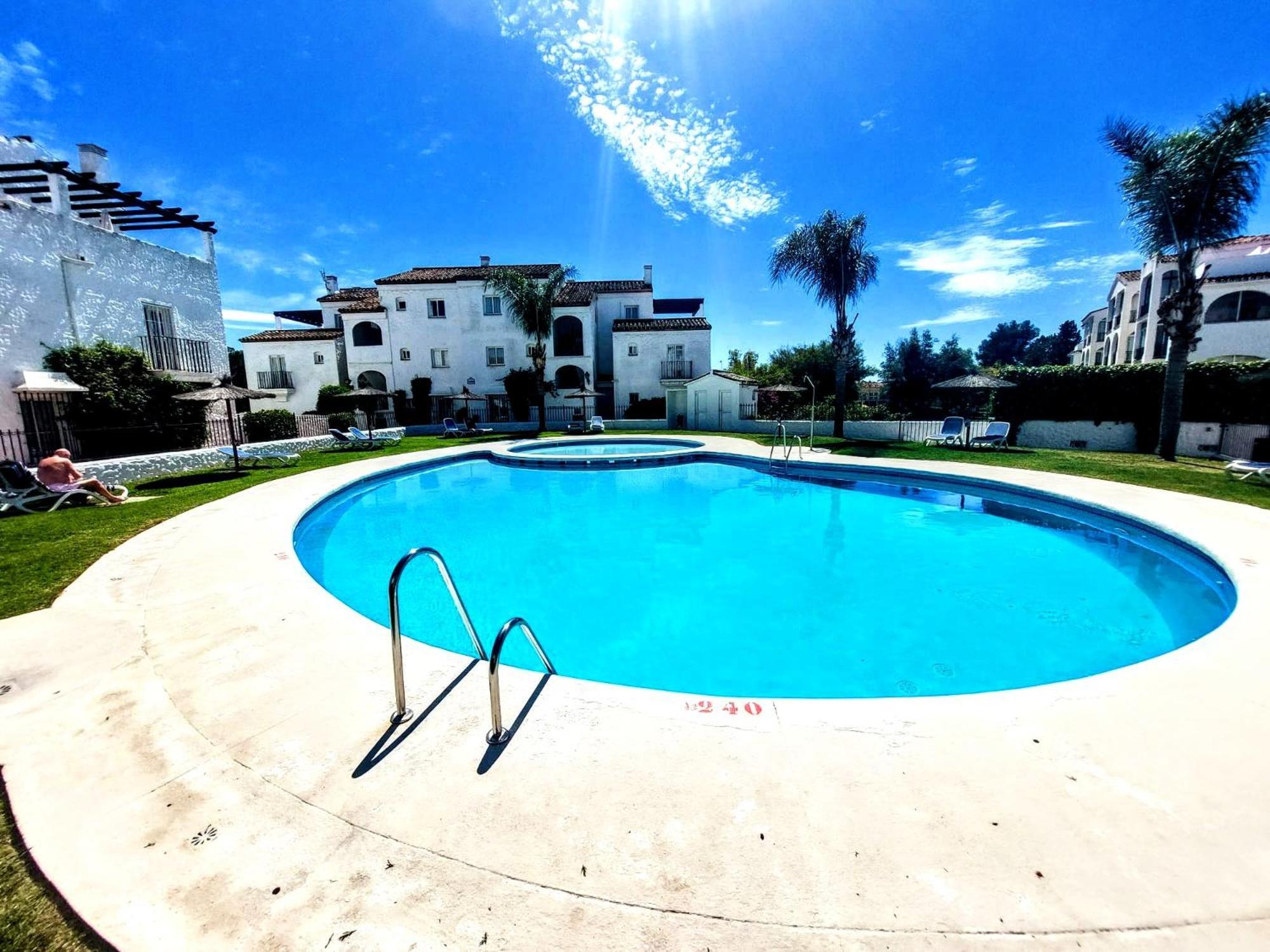 El Paraiso Golf Y Playa Estepona Kültér fotó